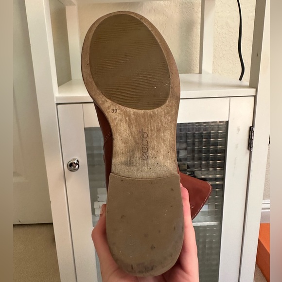 Ecco Boots - Picture 4 of 7